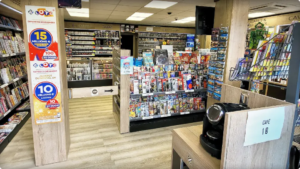 Agencement sur mesure du tabac-presse d'Agroparc Avignon : optimisation du guidage des flux clients et cohérence esthétique.